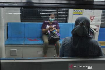 LRT kurangi jam operasional mulai 1 April