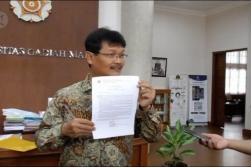 UGM  jadwal ulang summer course dan perjalanan ke luar negeri