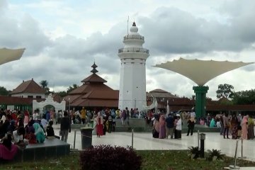 Corona mewabah, Banten Lama tetap ramai wisatawan