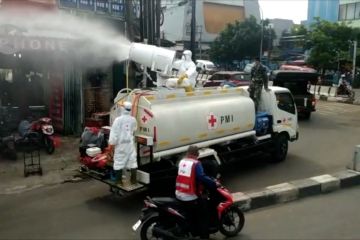 Ada 600 titik semprot disinfektan massal per hari di DKI