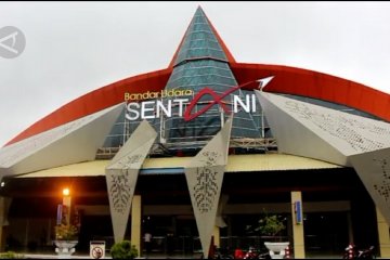 Penerbangan di Bandara Sentani terbatas hanya militer dan cargo