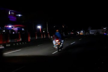 Pemkab Temanggung padamkan lampu jalan cegah kerumunan