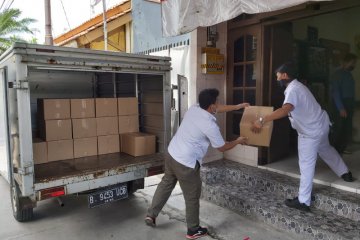 AHM salurkan 990 paket bantuan kesehatan