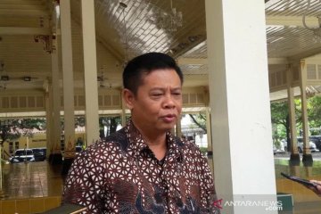 Pemda DIY masih kaji PP Pembatasan Sosial Berskala Besar