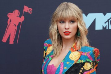 Taylor Swift berang Scooter Braun jual lagi master albumnya