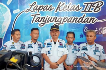Lima napi di Lapas Tanjung Pandan terima pembebasan cegah COVID-19