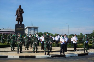 ACT dan TNI salurkan 1.000 ton beras dalam operasi pangan gratis