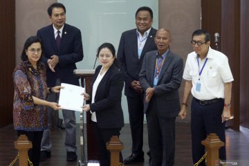 Anggota DPR dorong pemerintah terbitkan aturan pelaksana Perppu 1/2020