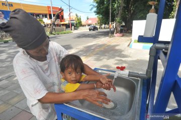 Bea Cukai Jateng-DIY bebaskan cukai 6,21 liter alkohol