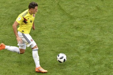 Everton masih tertarik dapatkan bek Atletico Santiago Arias