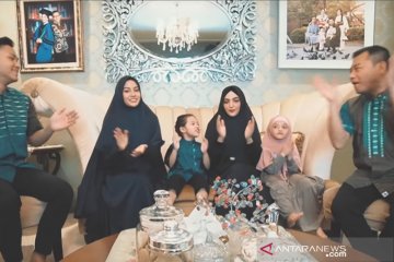 Keluarga Anang Hermansyah rilis "Menyambut Ramadhan" di tengah corona