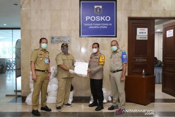 Polres Jakarta Utara bantu APD untuk petugas medis