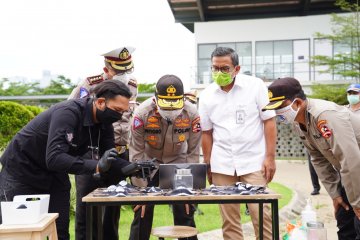 Polri gunakan drone cek suhu tubuh pengendara ojek online