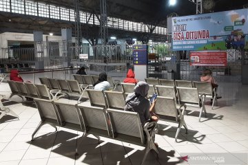 Stasiun KA Tanjung Priok sepi penumpang