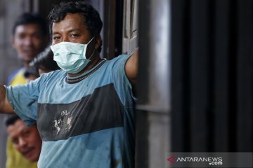 Hoaks, masyarakat tidak boleh keluar rumah karena ada angin pembawa penyakit