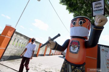 KPU Kota Blitar Kampanye Pemakaian Masker