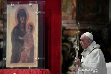 Gereja di Vatikan, Italia kembali dibuka untuk misa publik
