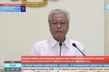 Perdana Menteri Malaysia larang kedai pangkas rambut beroperasi
