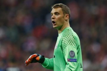 Chelsea, City intip Neuer yang belum juga sepakat dengan Bayern