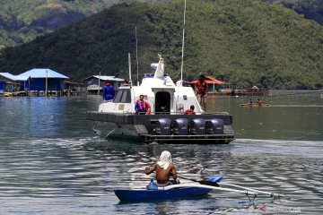 Patroli di Teluk Youtefa cegah penyebaran COVID-19