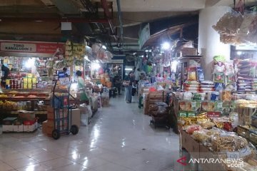 Camat pastikan Pasar Tebet Barat tetap buka