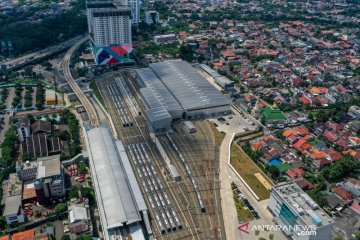 Penurunan penumpang MRT saat PSBB