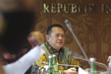 Ketua MPR: terapkan prinsip transparansi kelola dana COVID-19