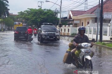 Walhi minta Pemkot Palembang serius antisipasi banjir