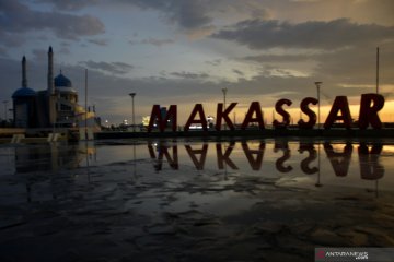 Polisi jaga enam batas kota Makassar ikuti aturan PSBB