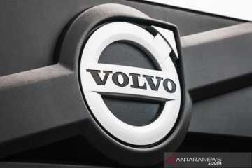 Volvo buka kembali pabriknya di Swedia pekan depan