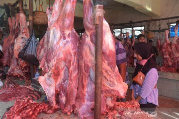 Kenaikan harga daging sapi jelang tradisi meugang