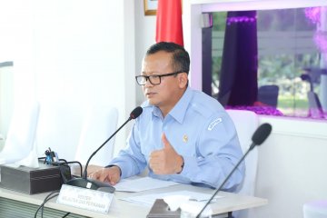 Menteri Edhy sebut pengusaha pakan ikan sepakat tunda kenaikan harga