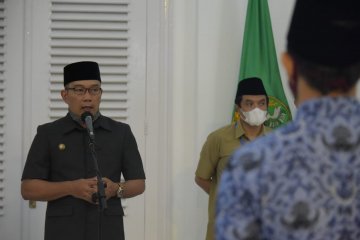 Gubernur: Industri yang beroperasi harus bersertifikat bebas COVID-19