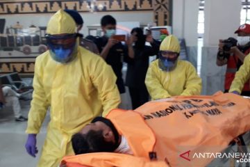 Simulasi penanganan COVID-19 di gerbong KA