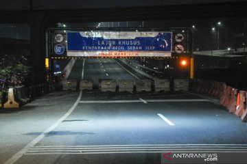 Akses tol Jakarta-Cikampek ditutup