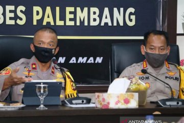 Polrestabes Palembang bantu sosialisasikan PSBB