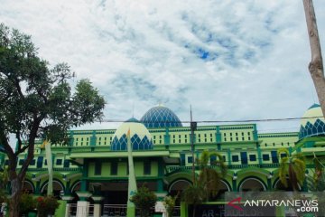 Masjid Agung Ar-Raudlah Probolinggo tiadakan shalat tarawih