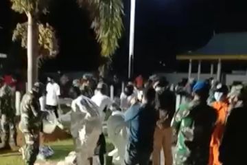 Wali Kota Tanjungpinang dimakamkan di TMP