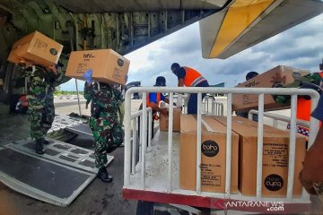 TNI AU kembali distribusikan 5.000 APD untuk Kepri