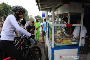 Ganjar minta Pemkot Semarang tegas terapkan PKM