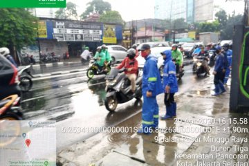 Hujan jelang berbuka akibatkan genangan di lima titik wilayah Jaksel