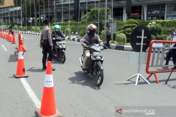 Lalu lintas di 17 akses keluar masuk Kota Surabaya lancar