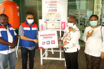Pertamina Papua salurkan bantuan kepada rumah sakit rujukan COVID-19