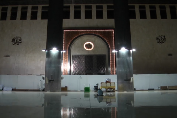 Kosong, Masjid Istiqlal di malam pertama Ramadhan