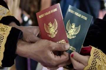 Tak bolehkan nikah daring, Kemenag minta masyarakat tunda akad nikah