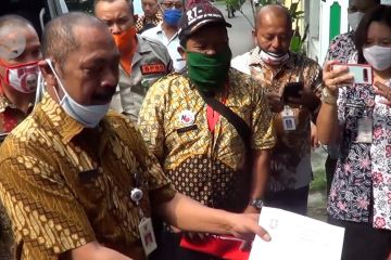 Wali Kota Solo antar pulang warga selesai karantina