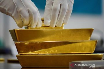 Emas jatuh 13,5 dolar ketika ECB pertahankan kebijakan tidak berubah