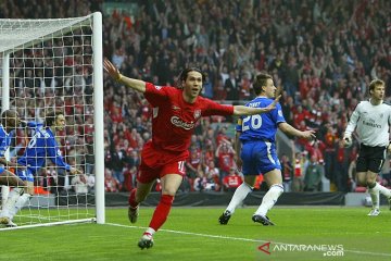 Hari ini tahun 2005, prahara "gol hantu" Luis Garcia ke gawang Chelsea