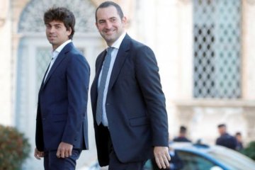 Menteri Italia bilang terlalu dini bahas buka lagi musim