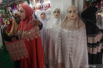 Penjualan Mukena Meningkat Saat Ramadhan